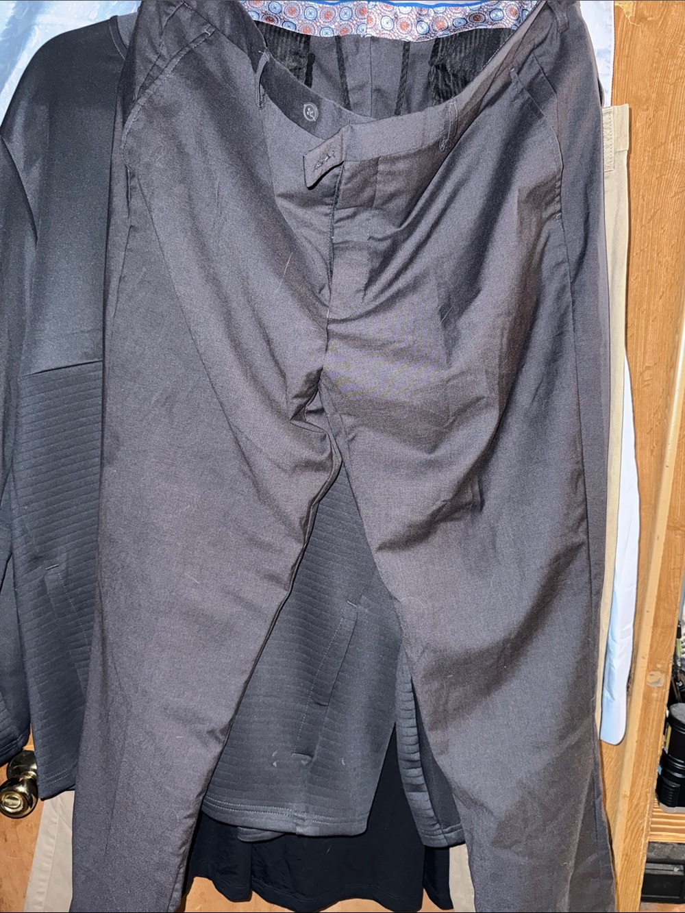 Sean Alexander Men's grey dress pants. Lightweight, soft, comfortable - 40W